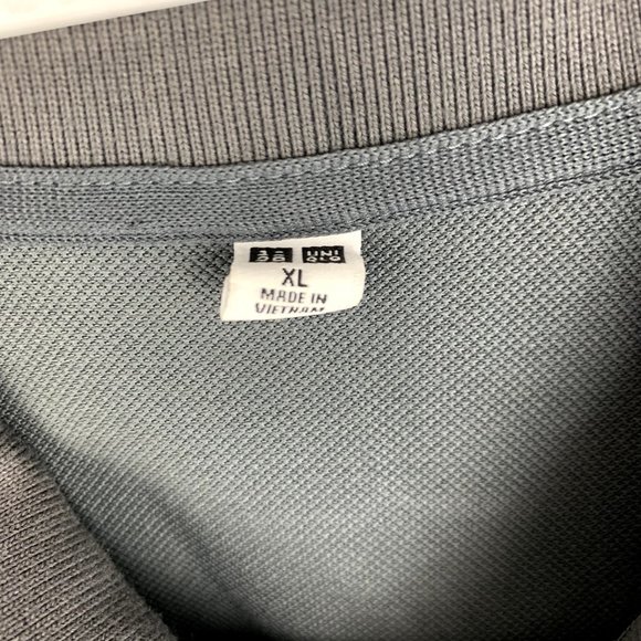 Uniqlo Grey Polo - Picture 2 of 3